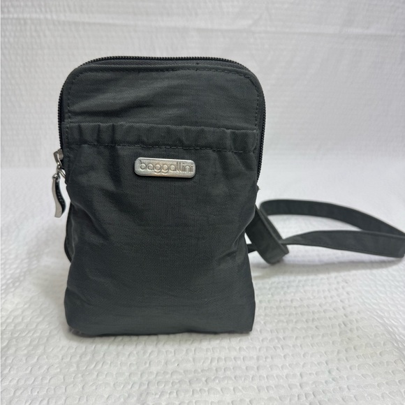 baggallini Bag Womens Small Gray Crossbody Pockets Organization Travel - Picture 1 of 5